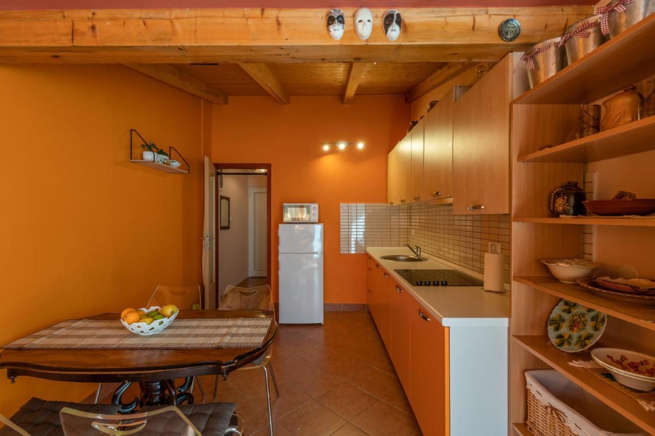 Apartment Orange 29 Rovinj Eksteriør billede